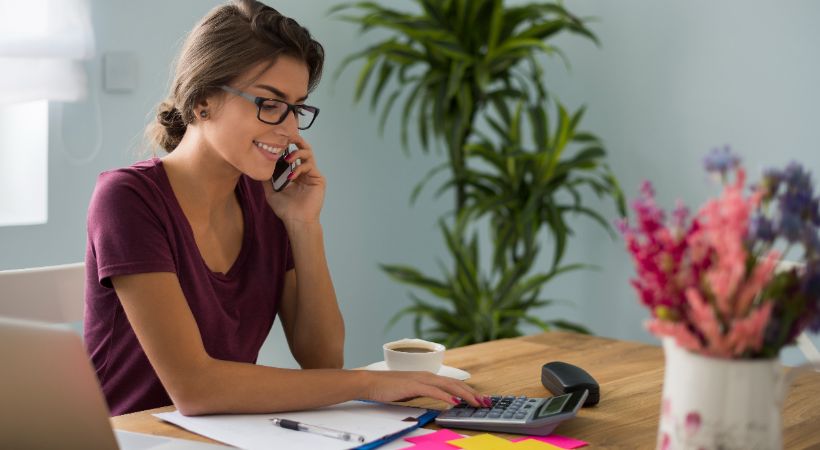 Accountant working with a business on their finances